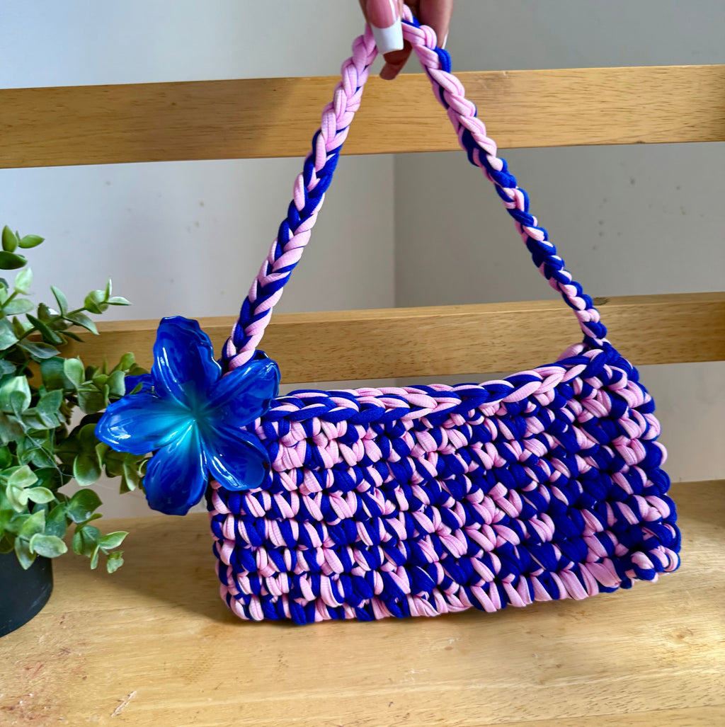 BASIC T-SHIRT YARN SHOULDER BAG PATTERN