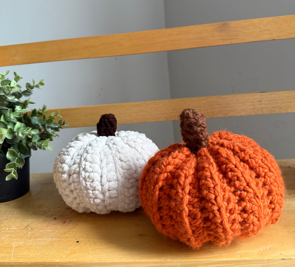 PUMPKIN PLUSHIE PATTERN - beginner