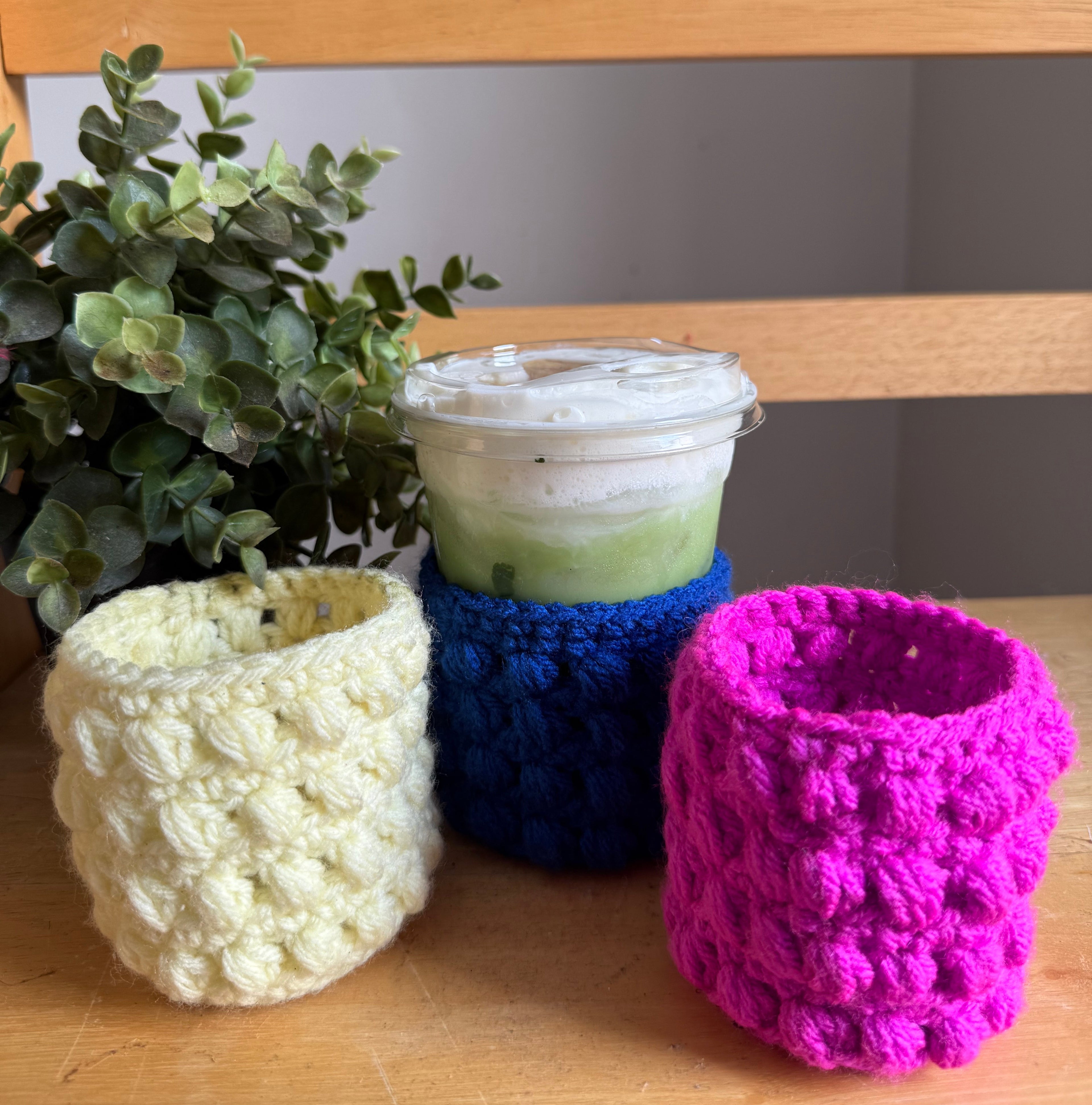 BUBBLE BREW CUP COZY PATTERN