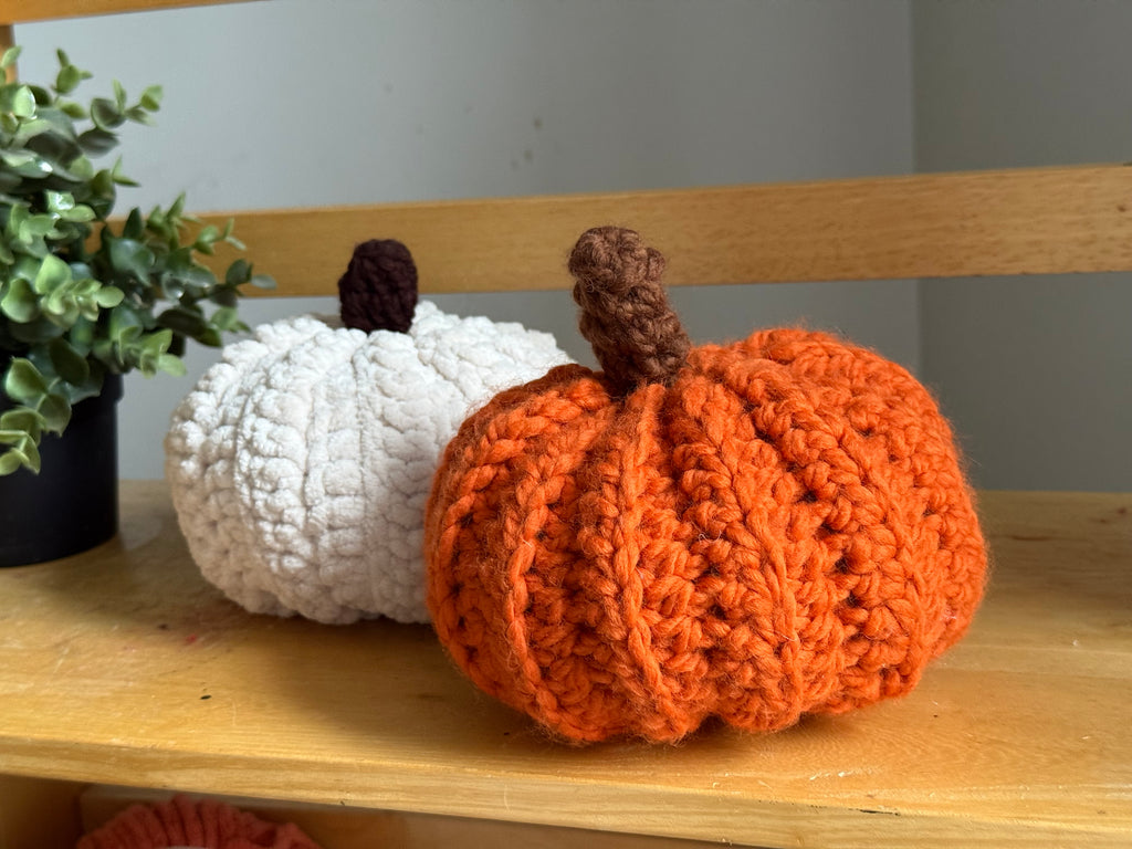 PUMPKIN PLUSHIE PATTERN - beginner