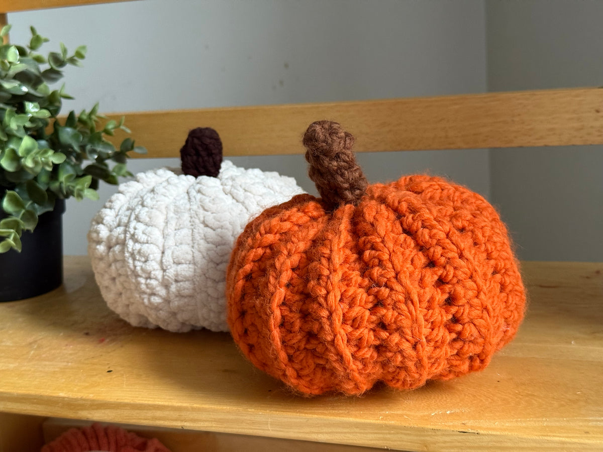 PUMPKIN PLUSHIE PATTERN - beginner